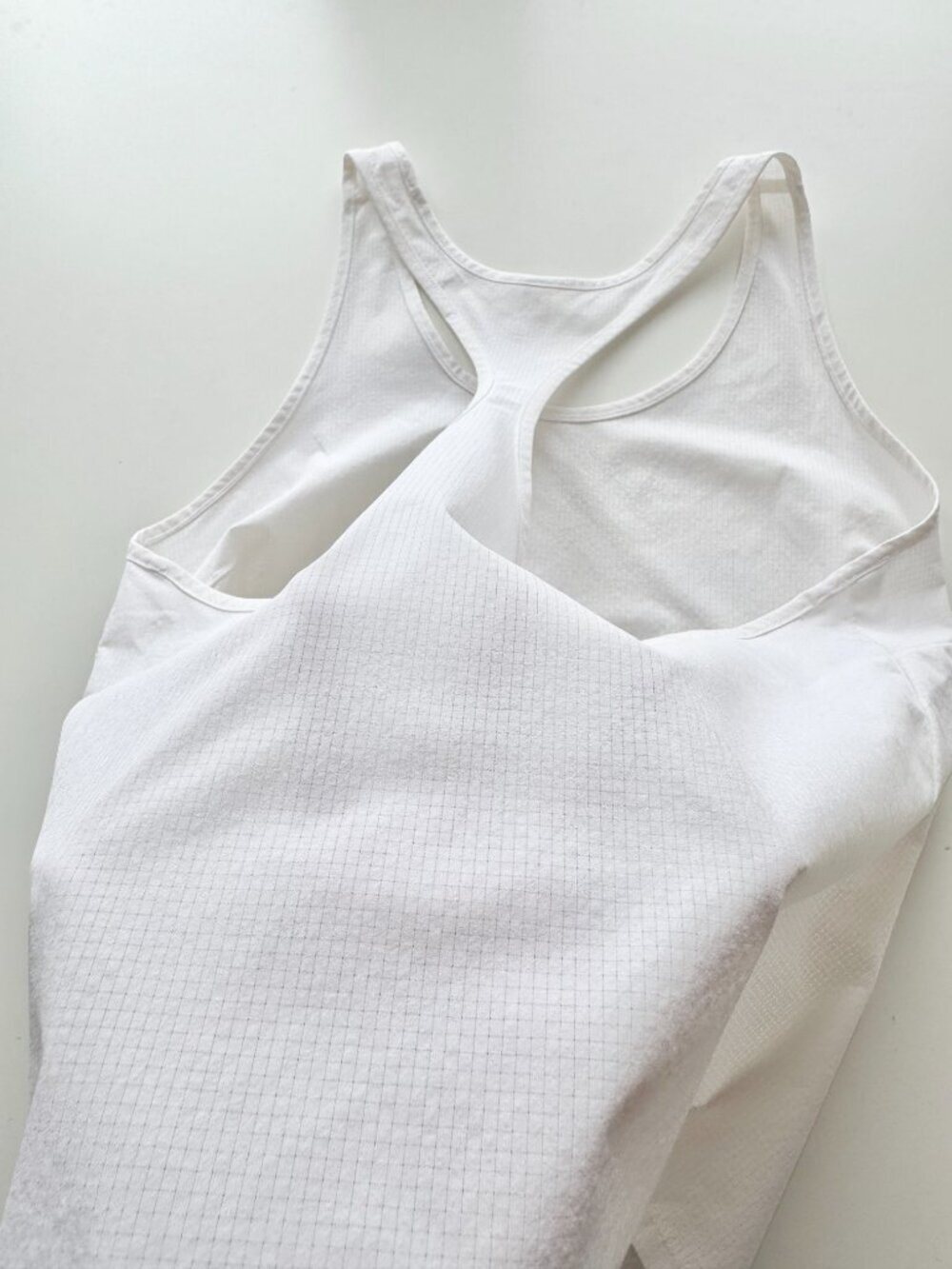 ATHLETA Navigate White Ripstop Scoop Neck Racerback Tank Top, Size S - Picture 10 of 11